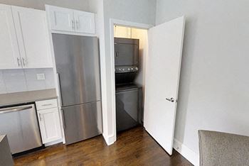 In-unit washers & dryers 